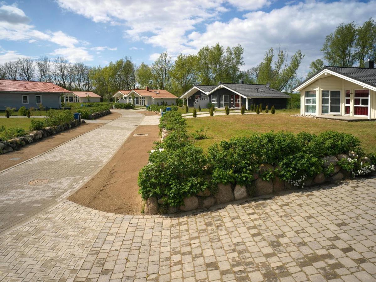 Daenische Ferienhaeuser Am Salzhaff Haus Pacific 인젤 포엘 외부 사진